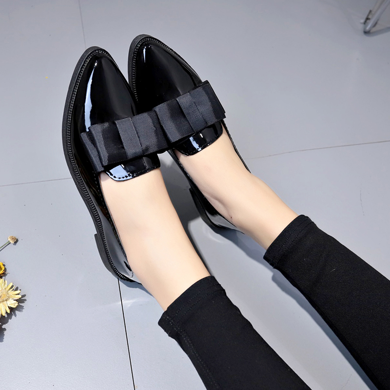 Mocassins à bout pointu en cui - Summer Clothing Sale avis et prix